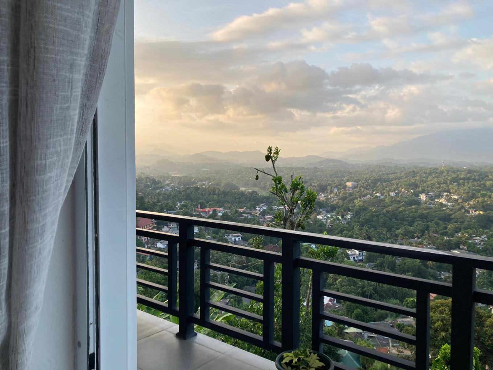 Dream House Residence Kandy Exterior foto